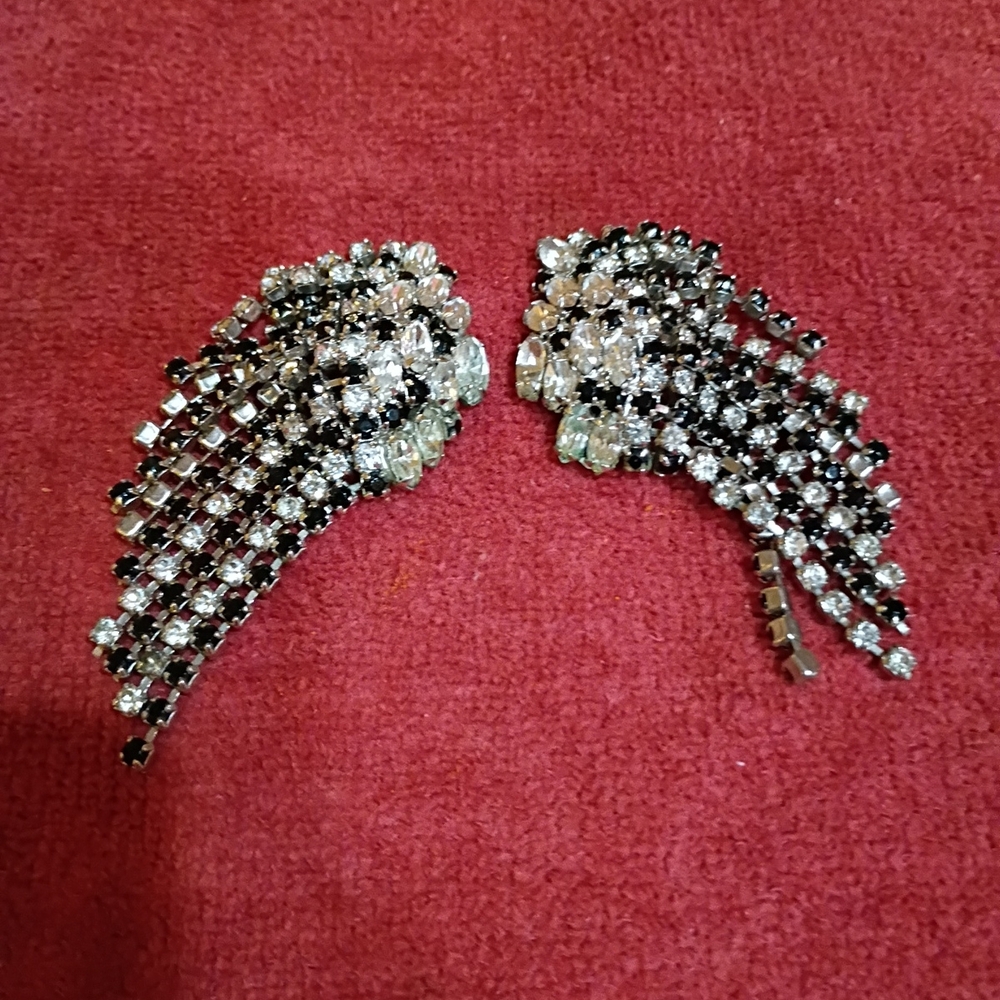 Glamorous Black and Silver Rhinestone Vintage Clip On Earrings